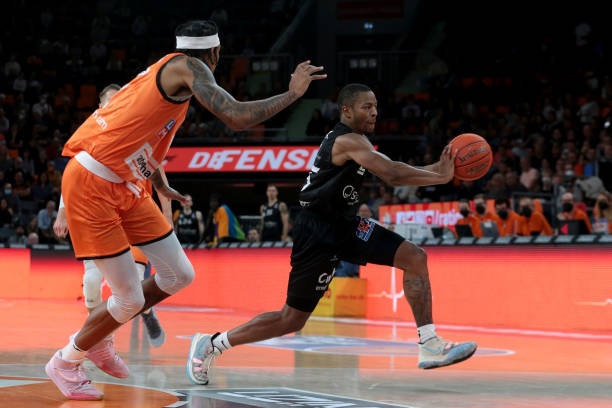 稳定的高水 稳定的高水