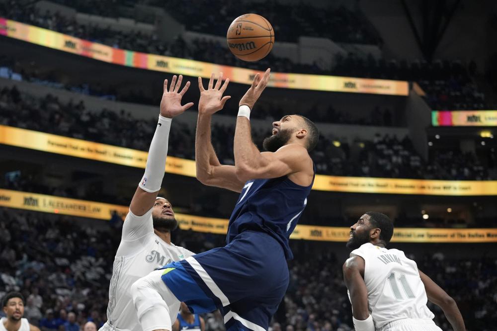 人赢得了更 人赢得了更